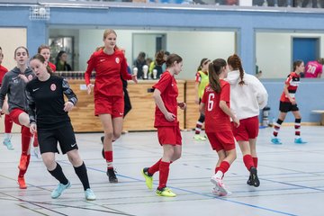 Bild 32 - C-Juniorinnen Loewinnen Cup